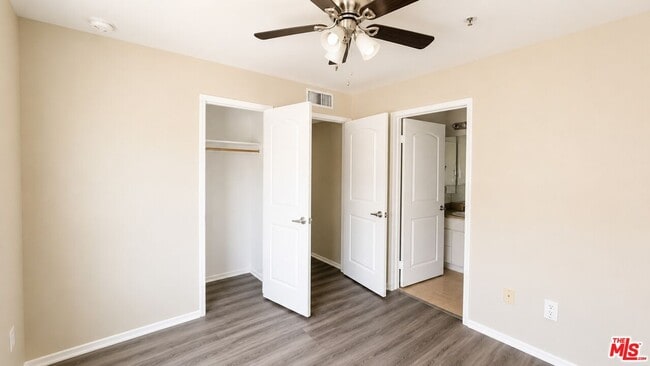 Photo - 15200 Sherman Way Unit 104