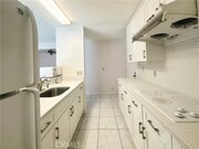 Photo - 140 Streamwood