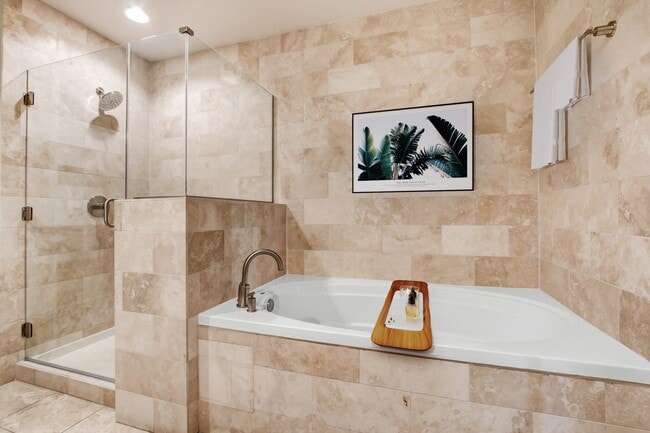 Photo - Wilshire Victoria Westwood Apartments