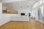 Photo - 5305 White Oak Ave