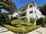 Photo - 404 San Vicente Blvd Unit 105