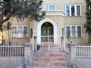 Photo - 1844 N Mariposa Ave Unit 1844
