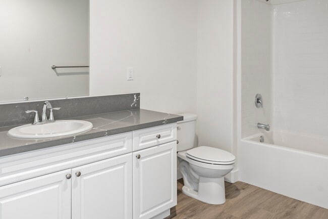 Photo - Gateway Apartments