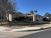 Photo - 846 Lindawood St