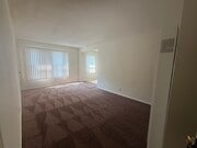 Photo - 4434 Linden Ave Unit #3