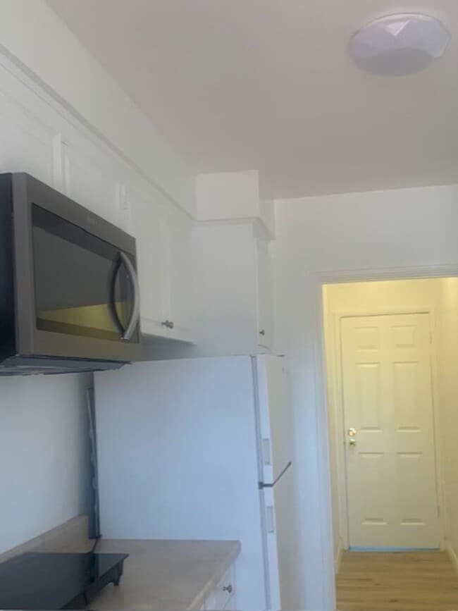 Photo - Fletcher Hills Studio with Amazing View!