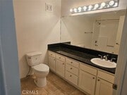 Photo - 404 W 4th St