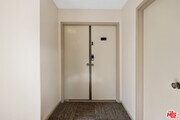 Photo - 1037 N Vista St Unit 206