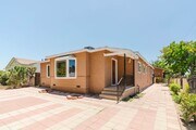 Photo - 13856 Runnymede St