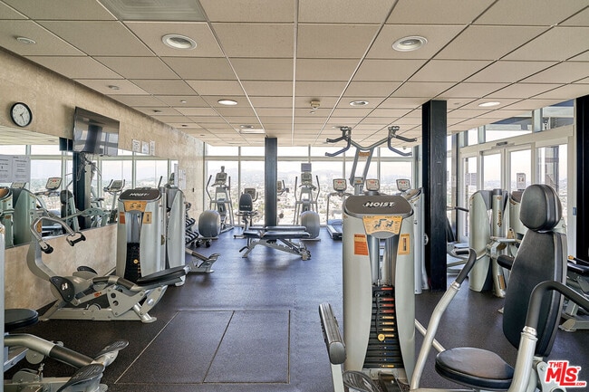 Photo - 3810 Wilshire Blvd Unit 1411