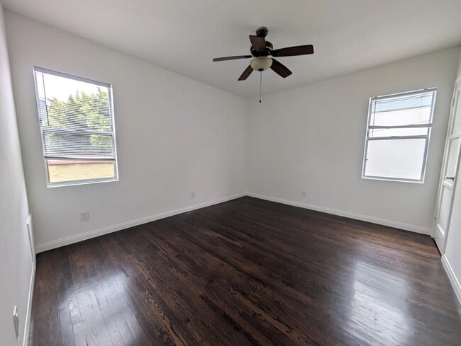 Photo - 5219 Packard St Unit 5219