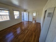 Photo - 588 1/2 McIntosh St