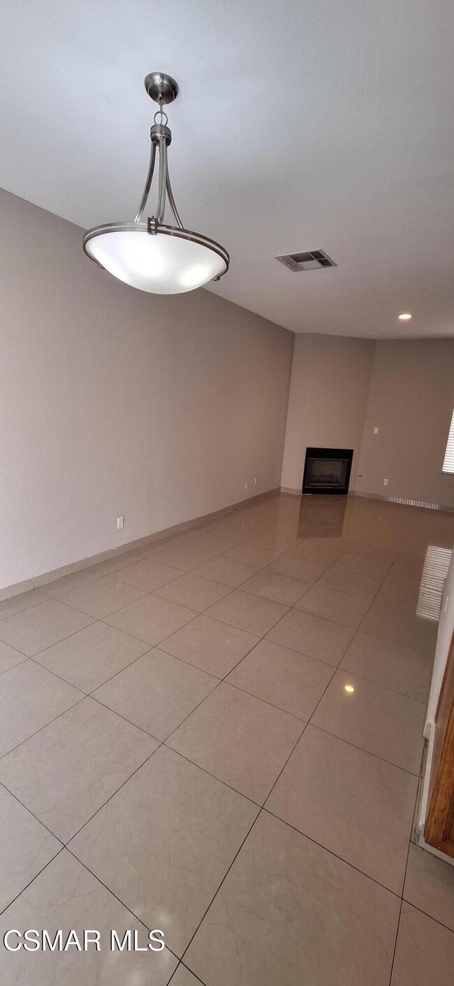 Photo - 7337 Balboa Blvd