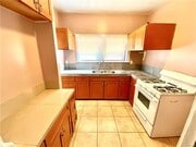 Photo - 6743 Tujunga Ave Unit Front