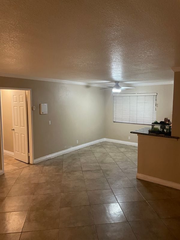 Photo - 620 E Lexington Ave Unit 3