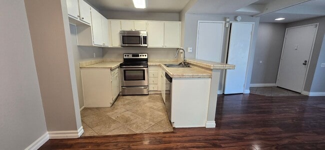 Photo - Spacious 2 Bedroom with Private Patio & In-Unit Laundry Unit 113