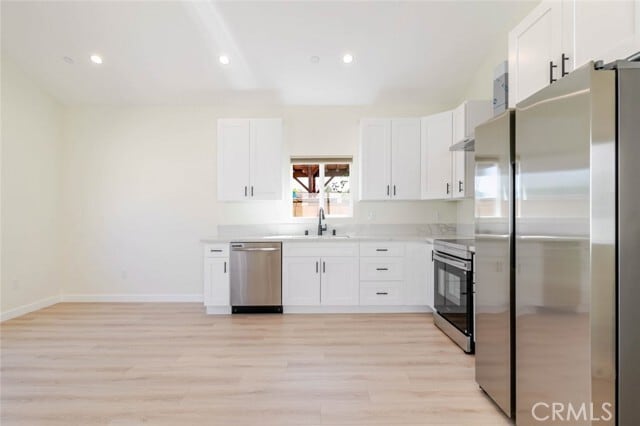 Photo - 11939 Burton St