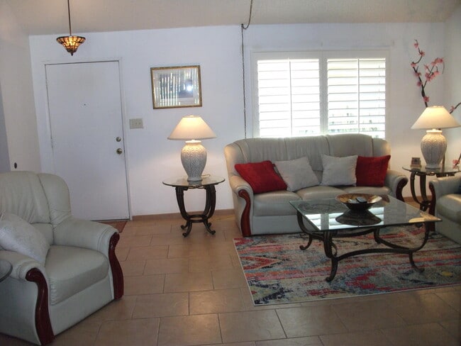 Photo - 49225 Eisenhower Dr