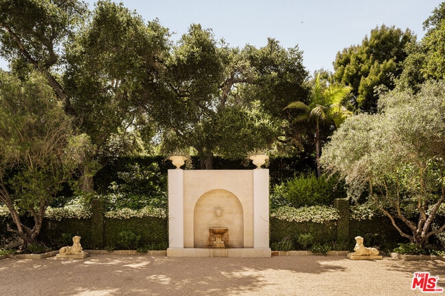 Photo - 848 Picacho Ln