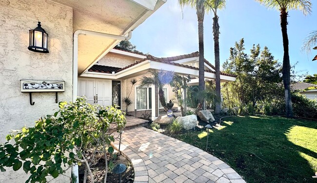 ABSOLUTELY STUNNING ENTERTAINER HOME (4 BD... - ABSOLUTELY STUNNING ENTERTAINER HOME (4 BD...