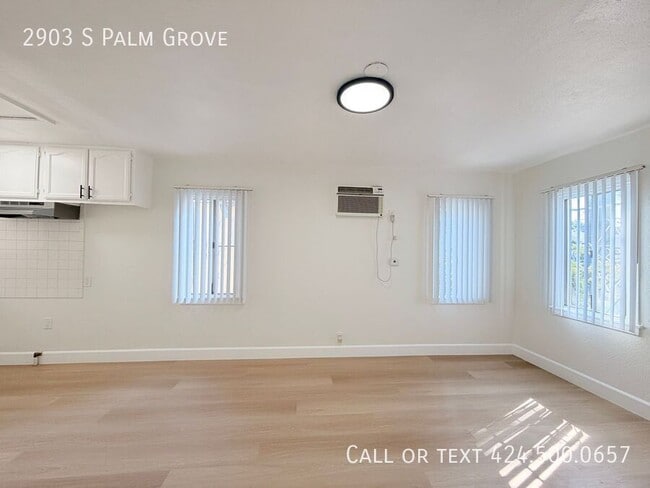 Photo - 2903 S Palm Grove Ave