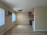 Photo - Windsor, 526