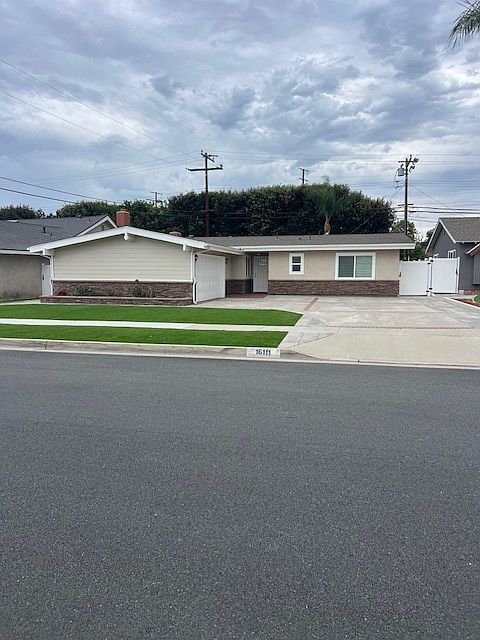 Photo - 16111 Amber Valley Dr House