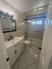 Photo - 644 Farview St