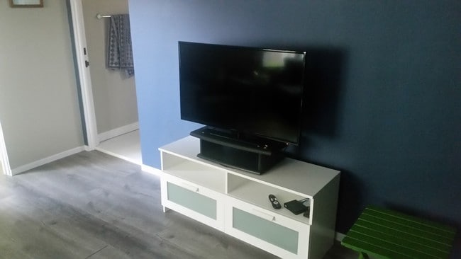 Photo - 2183 Warmouth St Unit GuestHouse