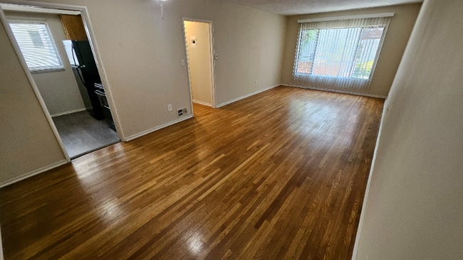 Photo - 8315 Clinton Ave Unit 5