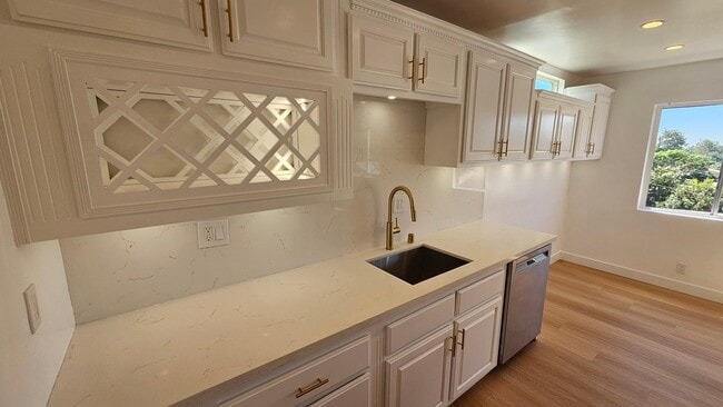 Photo - 4434 Lowell Ave Unit 6