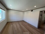 Photo - 380 W Wilson St Townhome