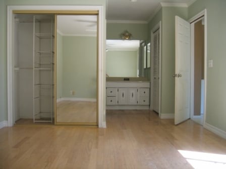 Photo - 6943 Balcom Ave Unit Guesthouse