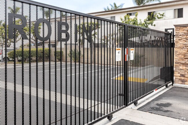 Entrance - Robin Meadows Garden Grove