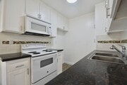 Photo - 6115 Whitsett Ave Apartment Unit 206