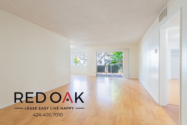 Building Photo - 319 S Clark Dr Rental