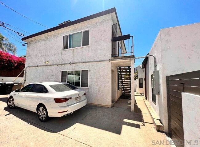 Photo - 4763 Terrace Dr Unit B