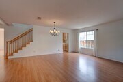 Photo - Beautiful 5 Bedroom Home (1 Downstairs) with VIEWS