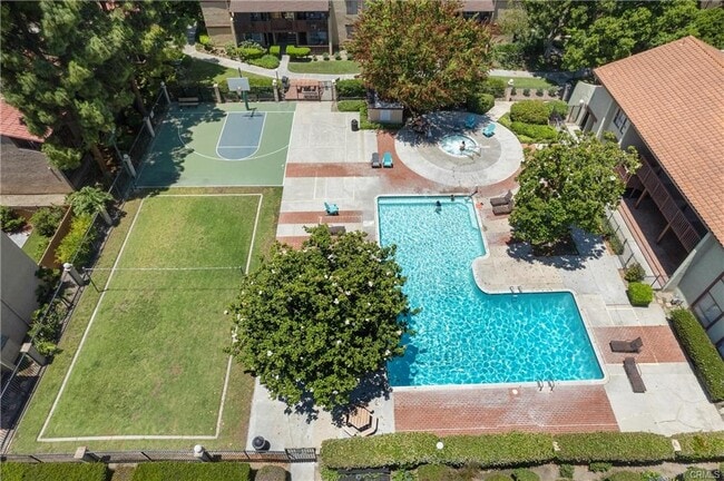 Photo - 1010 W MacArthur Blvd Unit 84