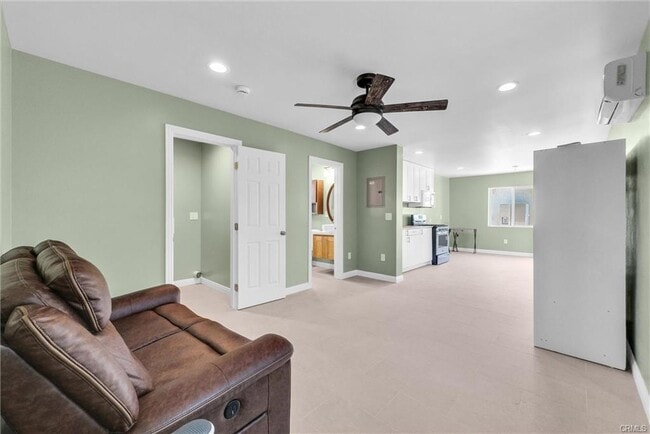 Photo - 2513 W Occidental St