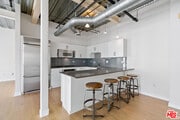 Photo - 330 W 11th St Unit 607