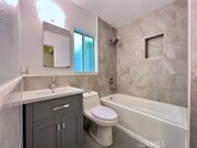 Photo - 835 E Howard St