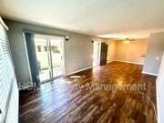 Photo - 25652 Rimgate Dr