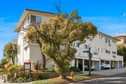 Photo - Levering Apartments