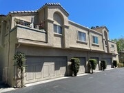 Photo - Great Location in Lake Forest House