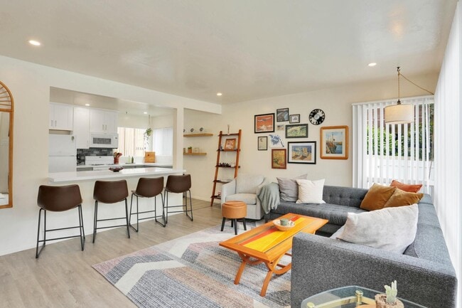 Photo - 1818 Diamond St