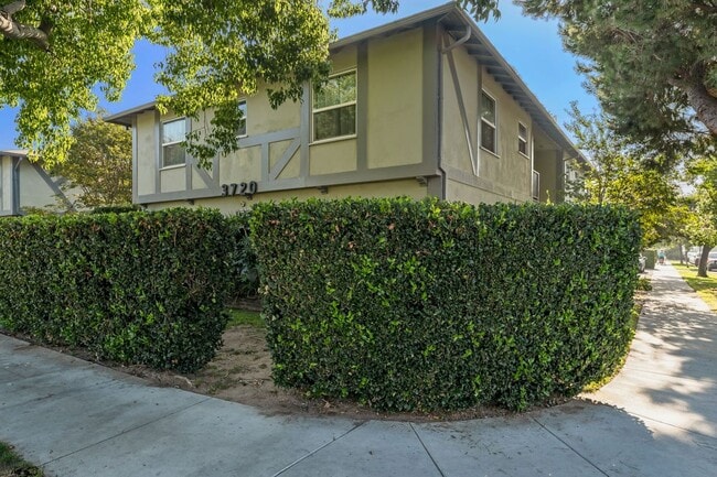 Photo - 3720 W Chandler Blvd