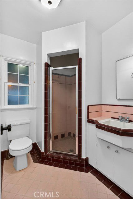 Photo - 5007 Canoga Ave