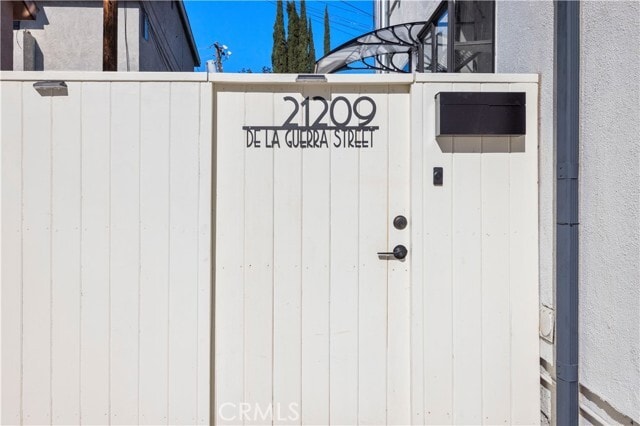 Photo - 21209 De La Guerra St