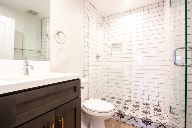 Photo - 12036 Culver Blvd